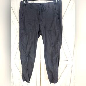 Very cute and comfortable cargo style pants